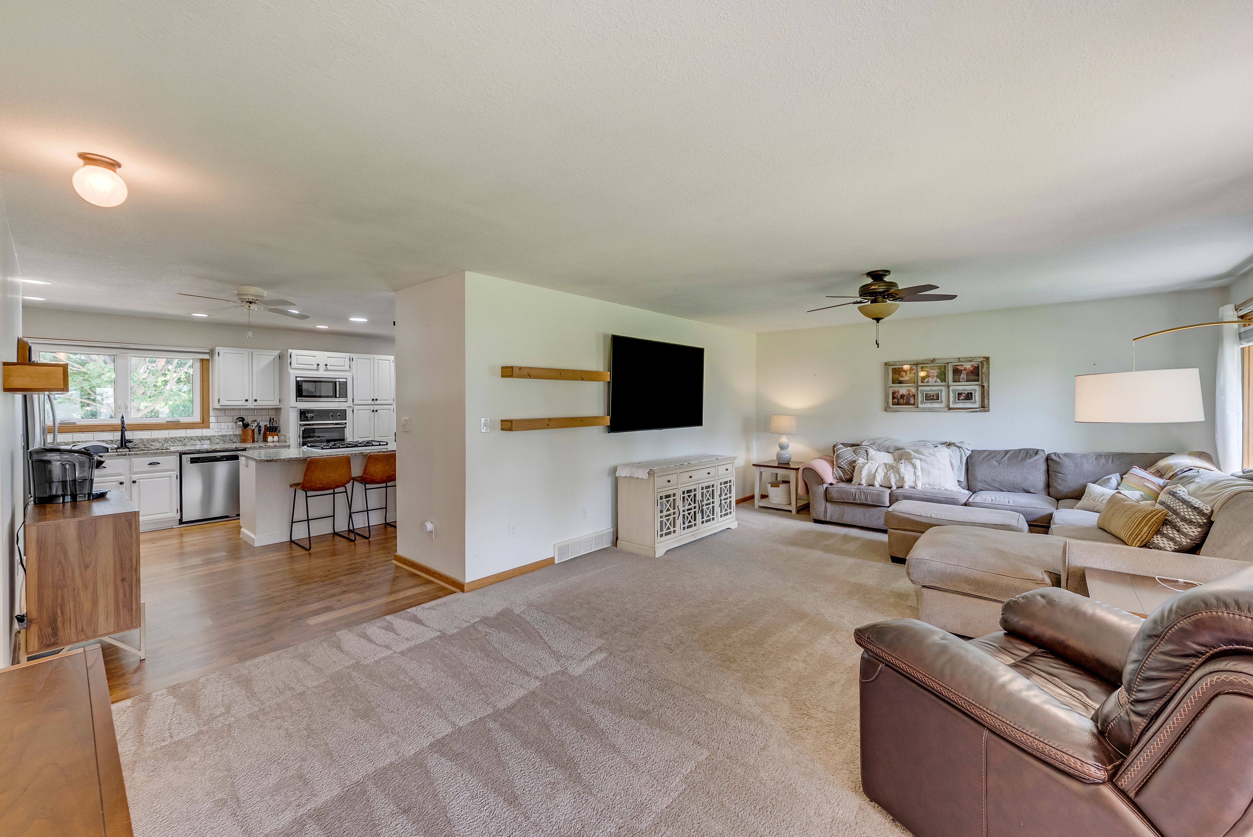 Listing Photo: 13069 Garst Trail, Indianola, IA 50125-9